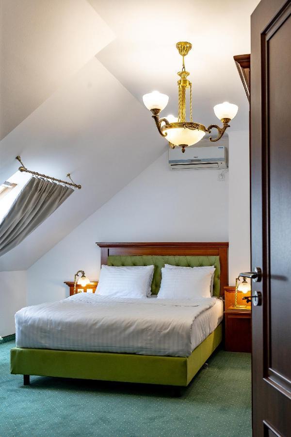 San Gennaro Hotel Sighisoara Exterior photo